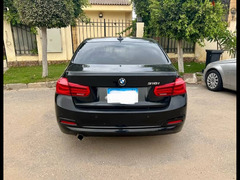 BMW 318 2019 - 2