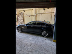 BMW 528i luxury الوحيده 2017بمصر - 5