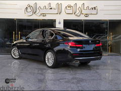 BMW 520 I LUXURY 2023 - 8