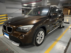 BMW X1 2011 (panorama )only 90,000 km - 3